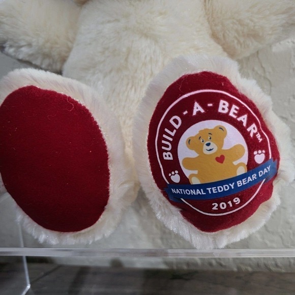 Build-a-Bear BAB National Teddy Bear Day 2019 Plush Bear Red Accents 15 inch - Picture 3 of 8